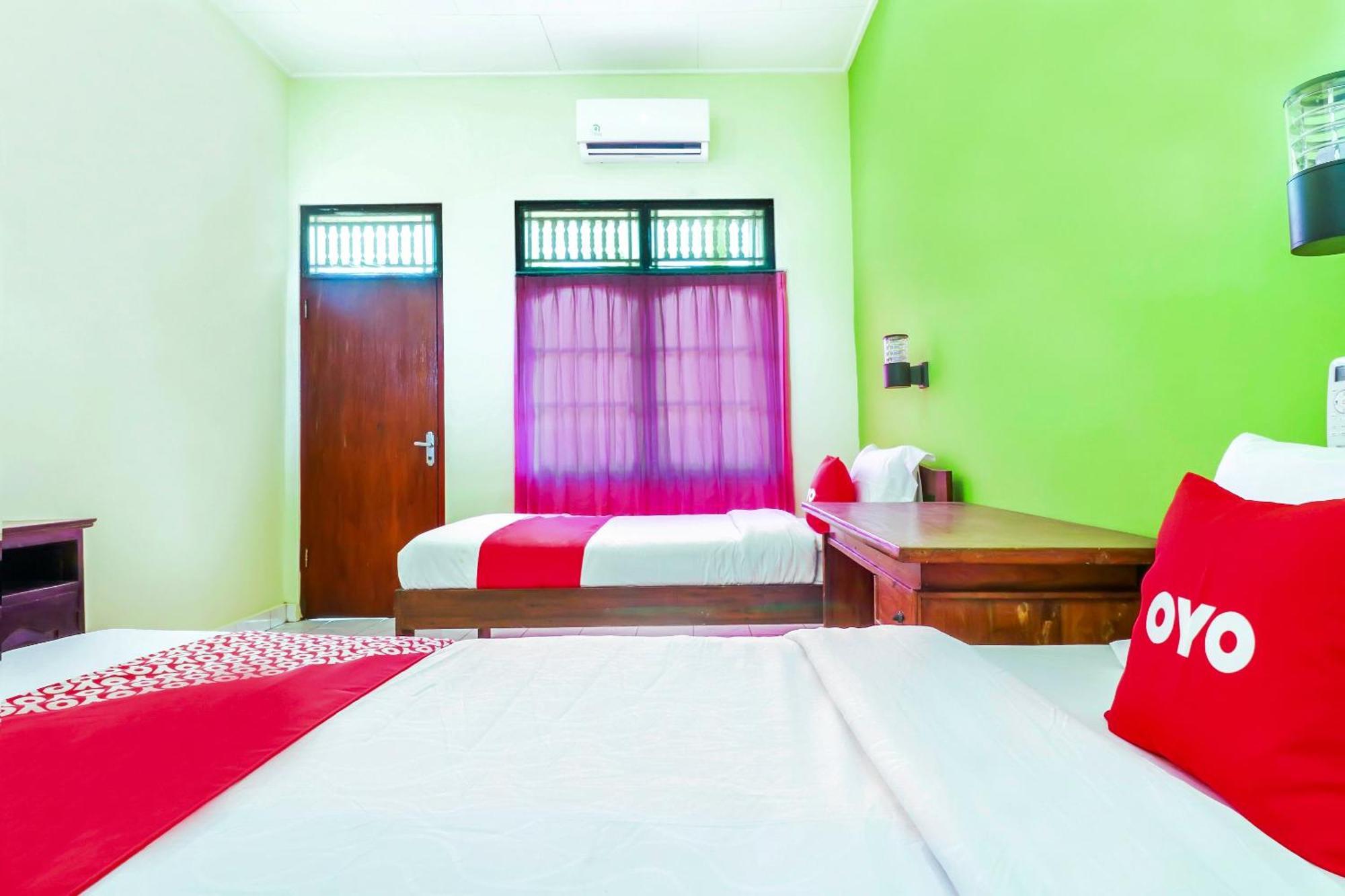 Oyo 2184 Nan Berlian Inn Legian  Luaran gambar